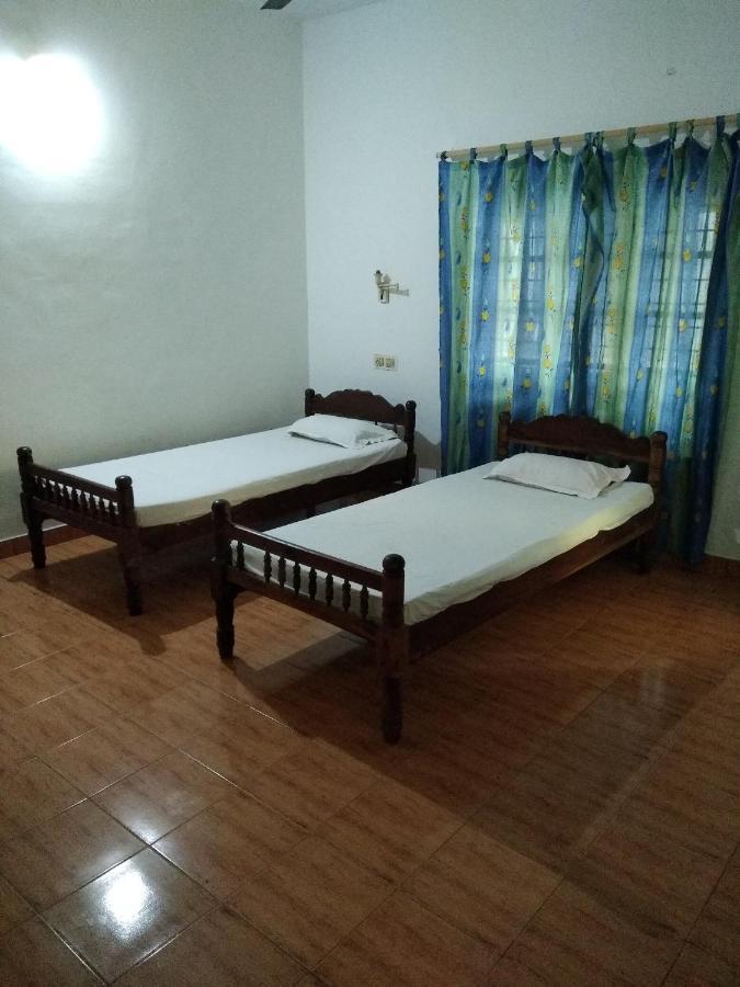 Janhvi Cottage Varkala Exterior photo